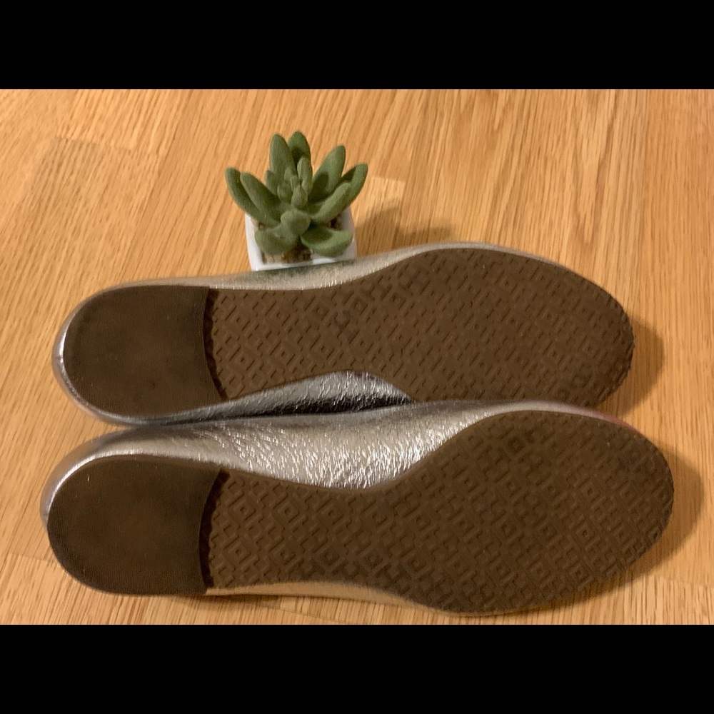 โจ Tory Burch silver metallic flats - Picture 6 of 7